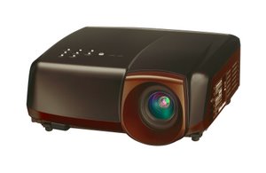 Full-HD-Beamer für Einsteiger: Mitsubishi HC 5500