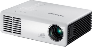 Lichtstark: Der Samsung SP-U300M Mini-Beamer