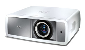 Recht leise: Sanyo PLV-Z800 Full HD Heimkino Beamer