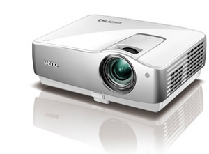 Bestens für Einsteiger: Benq W1100 Full HD Heimkino Beamer